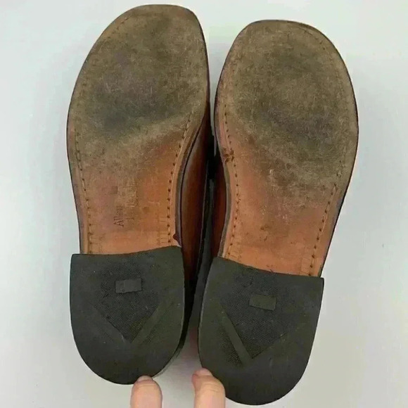 Allen Edmonds Carthage mens tassel loafers size 7.5 D brown leather main image 11